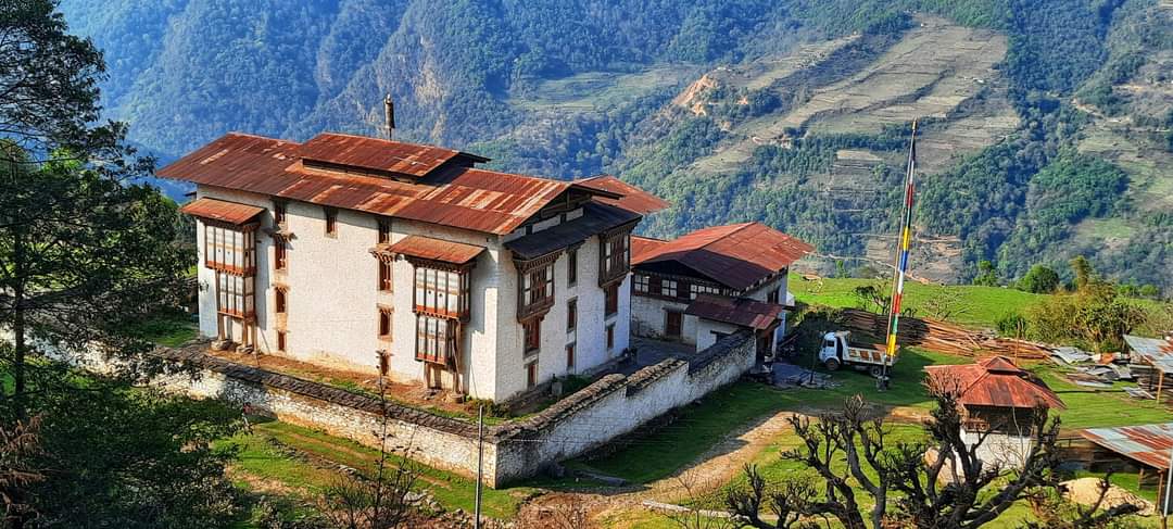 Kuenga Rabten Palace